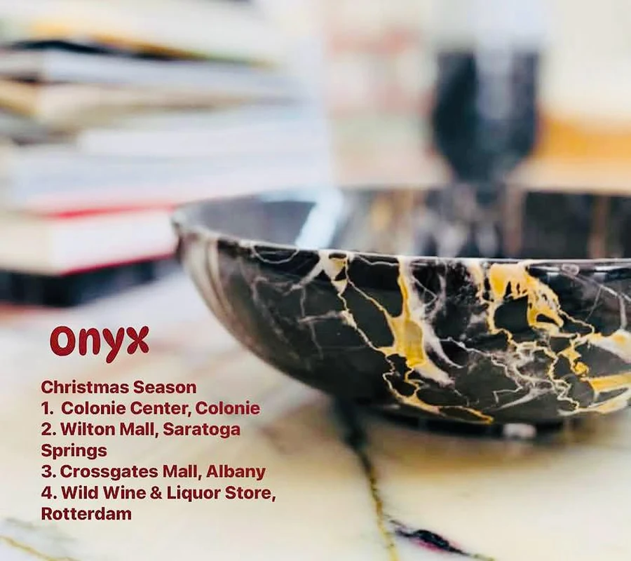 Black onyx serving bowl with gold veining
